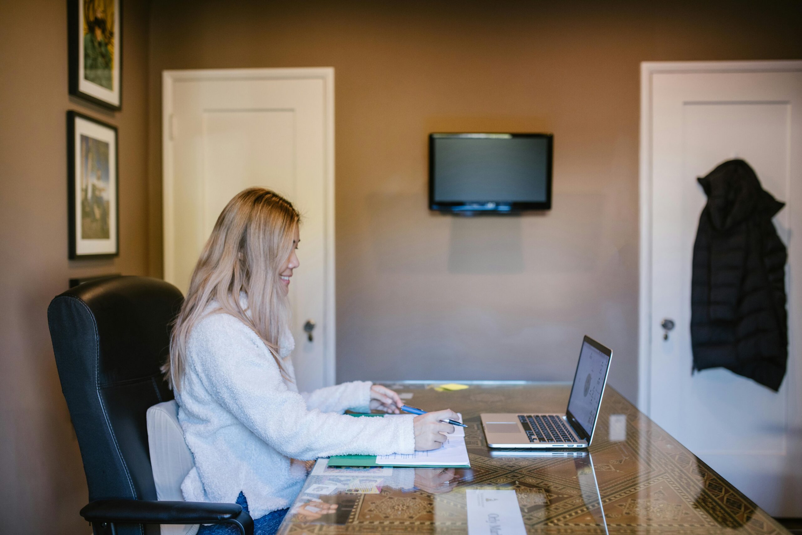 Kostenloses Stock Foto zu #indoor, #online #class, arbeiten