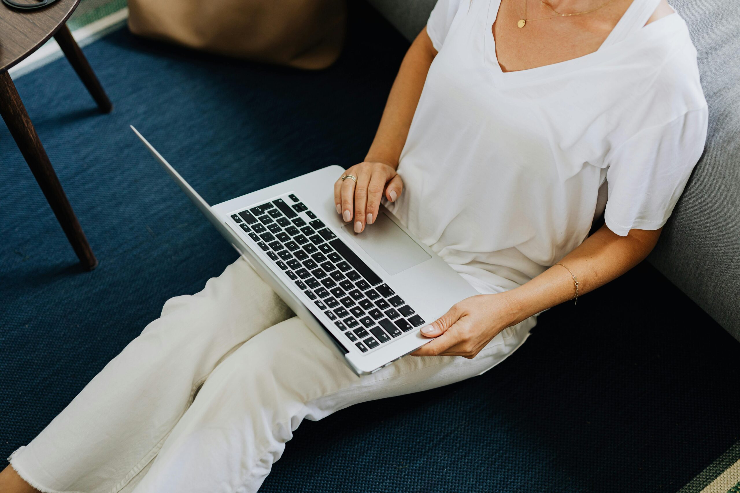 Kostenloses Stock Foto zu #indoor, aktivität, arbeiten